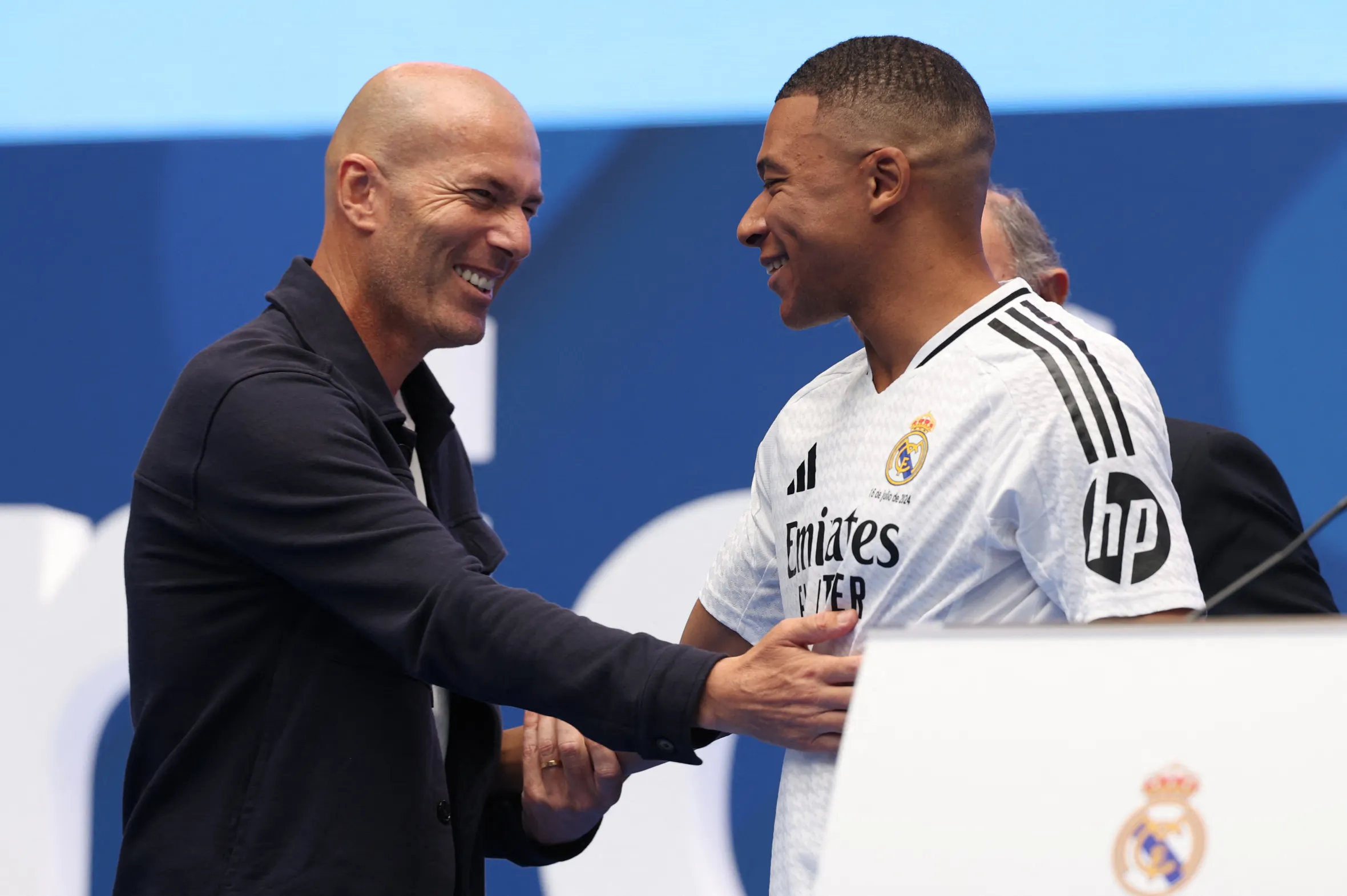 Mbappe Says Playing Under Zidane for France Feels 'Like a Film'